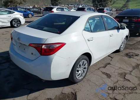 2017 Toyota Corolla Le из США, поврежденный, VIN 5YFBURHE7HP693863